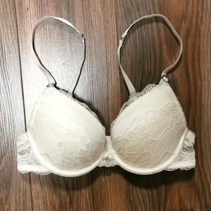 Change Lingerie Diane Push Up Seamless Lace Bra in White, 30B (28C/32A)